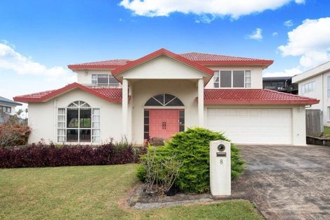 Photo of property in 8 Belleaire Court, West Harbour, Auckland, 0618