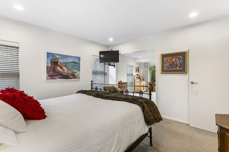 Photo of property in 130 Bramley Drive, Farm Cove, Auckland, 2012