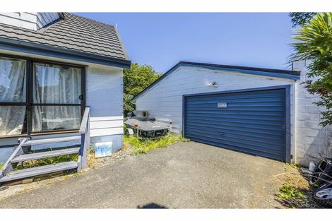 Photo of property in 3 Compass Place, Te Atatu Peninsula, Auckland, 0610