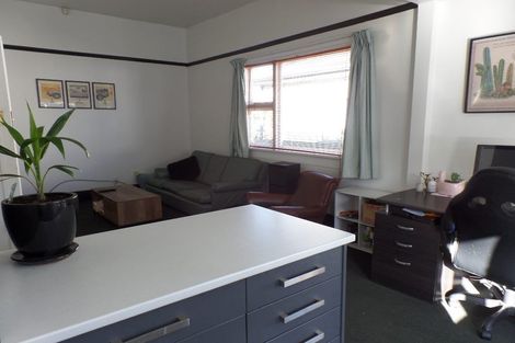 Photo of property in 7 Defoe Place, Waltham, Christchurch, 8023