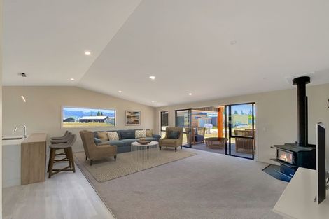 Photo of property in 10 Jack Adamson Drive, Twizel, 7901