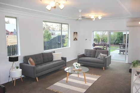 Photo of property in 55 Kinmont Crescent, Kinmont Park, Mosgiel, 9024
