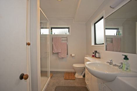 Photo of property in 2 Emery Road, Rotoiti Forest, Rotorua, 3074