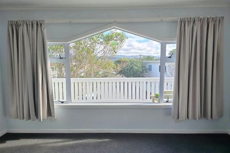 Photo of property in 6 Otaki Street, Miramar, Wellington, 6022