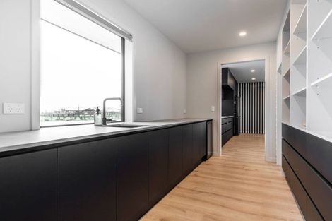 Photo of property in 83 Sunline Drive, Leamington, Cambridge, 3432