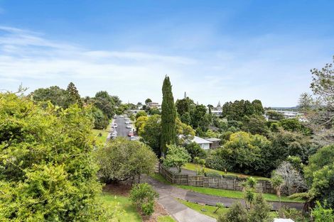 Photo of property in 32 Beswick Place, Birkdale, Auckland, 0626