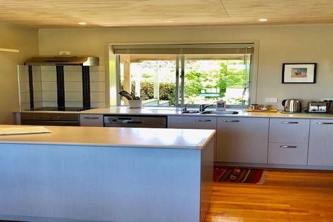 Photo of property in 22 Kendale Drive, Leigh, 0985