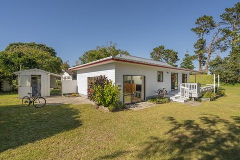 Photo of property in 30 Given Grove, Pauanui, Hikuai, 3579