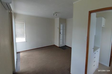 Photo of property in 3/1 Tomintoul Place, Highland Park, Auckland, 2010