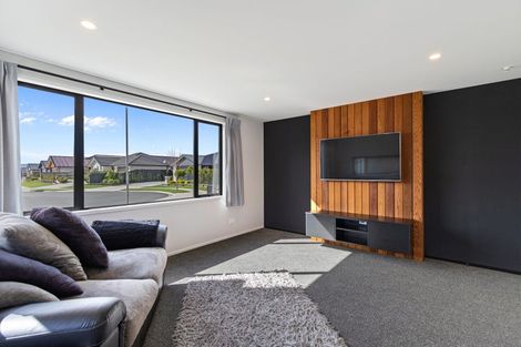 Photo of property in 49 Pinehurst Crescent, Morrinsville, 3300