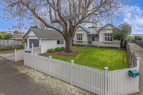 Photo of property in 10 Manson Street, Terrace End, Palmerston North, 4410