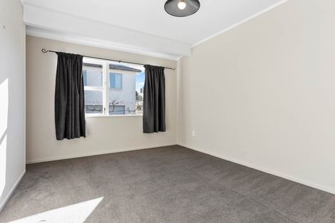 Photo of property in 34 Becroft Drive, Forrest Hill, Auckland, 0620