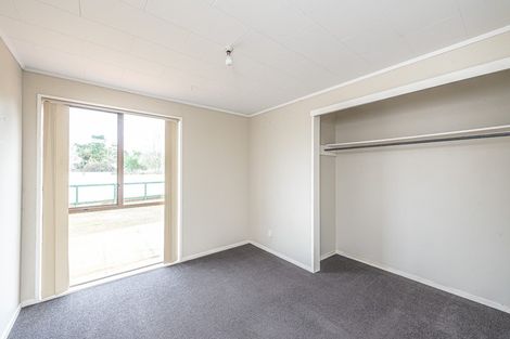 Photo of property in 8 Ash Place, Aramoho, Whanganui, 4500