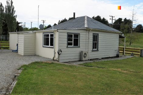 Photo of property in 42 Ritchie Road, Dunback, Palmerston, 9483