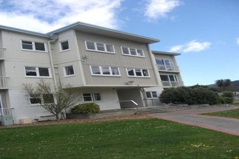 Photo of property in 95 Farmer Crescent, Taita, Lower Hutt, 5011