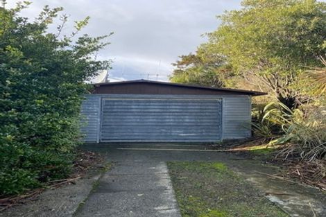 Photo of property in 68 Clifden Highway, Tuatapere, 9691