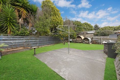 Photo of property in 14 Churchill Street, Pukekohe, 2120