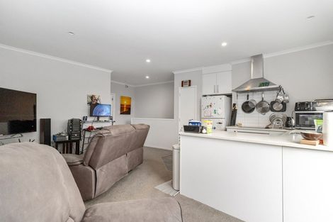 Photo of property in 7/16 Jones Crescent, Melville, Hamilton, 3206