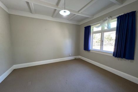 Photo of property in 19 Tirimoana Road, Te Atatu South, Auckland, 0602