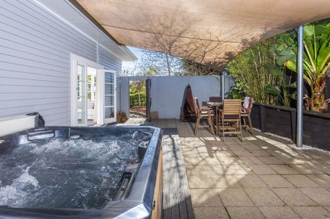 Photo of property in 181a Greenhithe Road, Greenhithe, Auckland, 0632