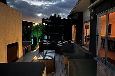 Photo of property in 106 Nikau Close, Matarangi, Whitianga, 3592