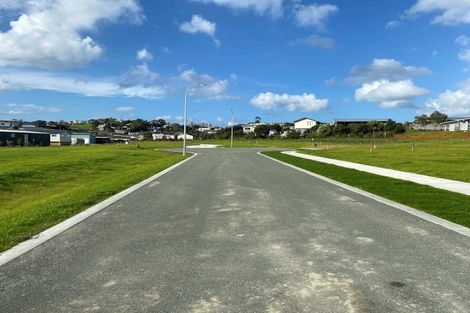 Photo of property in 52 Marram Place, Mangawhai Heads, Mangawhai, 0505