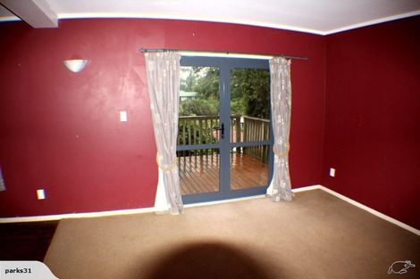 Photo of property in 93 Warner Park Avenue, Laingholm, Auckland, 0604