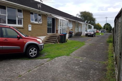 Photo of property in 10 Harding Avenue, Te Atatu South, Auckland, 0610