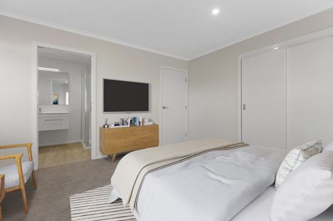 Photo of property in 18 Roka Street, Bell Block, New Plymouth, 4312