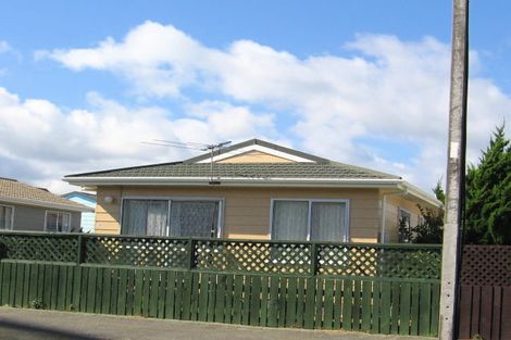 Photo of property in 18 Plunket Avenue, Petone, Lower Hutt, 5012