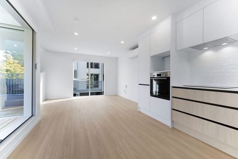 Photo of property in 1/9 Aeroview Drive, Beach Haven, Auckland, 0626