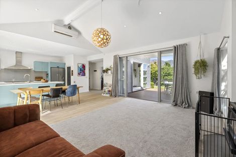 Photo of property in 88 Rob Roy Lane, Wanaka, 9305