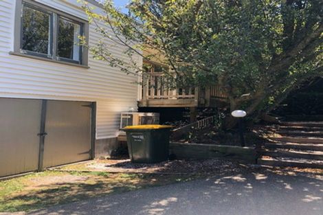 Photo of property in 1b Montana Avenue, Murrays Bay, Auckland, 0630