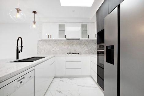 Photo of property in 9/148 Evans Bay Parade, Roseneath, Wellington, 6021