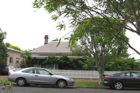 Photo of property in 12 Fifth Avenue, Mount Albert, Auckland, 1025