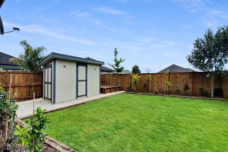 Photo of property in 13 Kirkaldy Street, Wattle Downs, Auckland, 2103