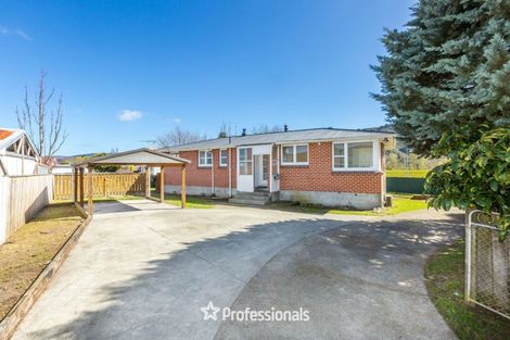 Photo of property in 17a Clouston Park Road, Clouston Park, Upper Hutt, 5018