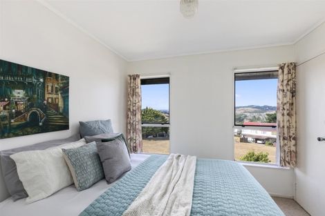 Photo of property in 68 Cunliffe Street, Churton Park, Wellington, 6037