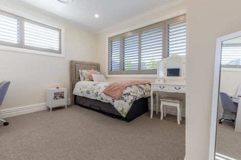 Photo of property in 20 Smith Street, Dannevirke, 4930