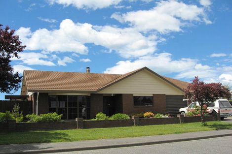 Photo of property in 2 Regent Avenue, Rangiora, 7400