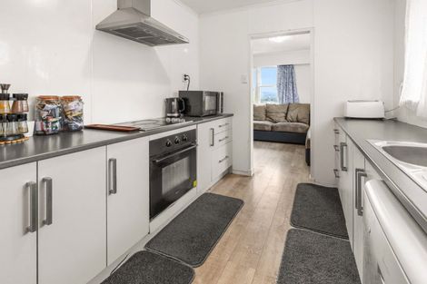 Photo of property in 48 Thomas Crescent, Western Heights, Rotorua, 3015