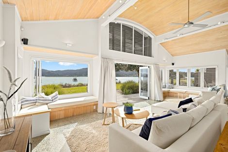 Photo of property in 259 Omaha Drive, Omaha, 0986