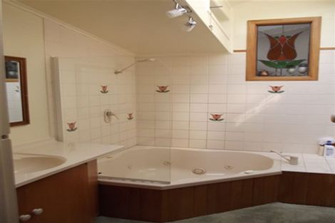 Photo of property in 9 Pembroke Street, Waimate, 7980