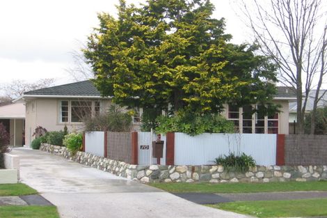 Photo of property in 10 Saint Albans Avenue, Hokowhitu, Palmerston North, 4410