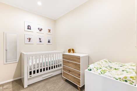 Photo of property in 58 Rangihina Road, Hobsonville, Auckland, 0616