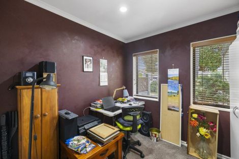 Photo of property in 5 La Colina Place, Bethlehem, Tauranga, 3110