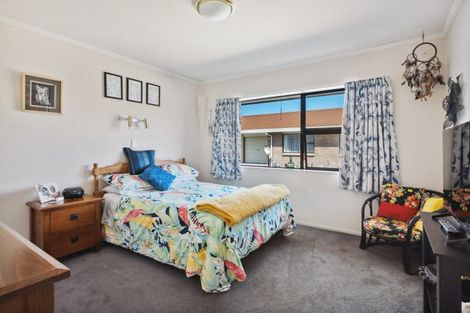 Photo of property in Orange Grove Flats, 29/549 Childers Road, Te Hapara, Gisborne, 4010