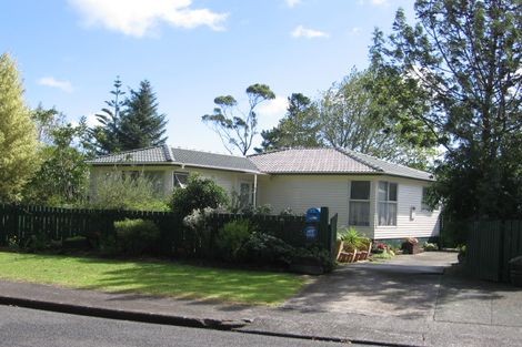 Photo of property in 91 Riverpark Crescent, Henderson, Auckland, 0610