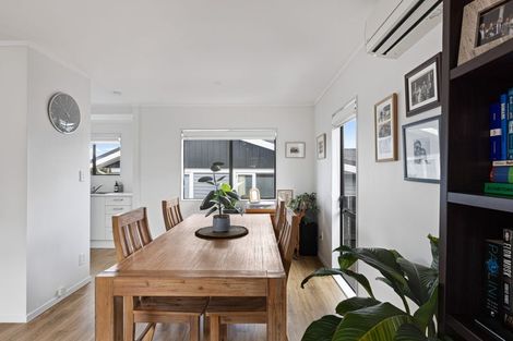 Photo of property in 1/13 Matipo Road, Te Atatu Peninsula, Auckland, 0610