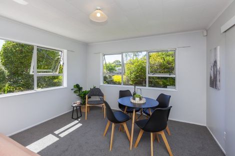 Photo of property in 6-6a Nola Avenue, Raumati Beach, Paraparaumu, 5032
